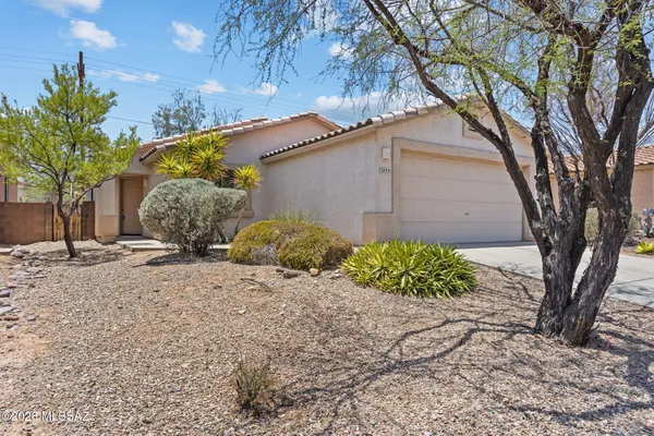 $300,000 | 3775 North Nash Creek Court, Tucson, AZ 85745