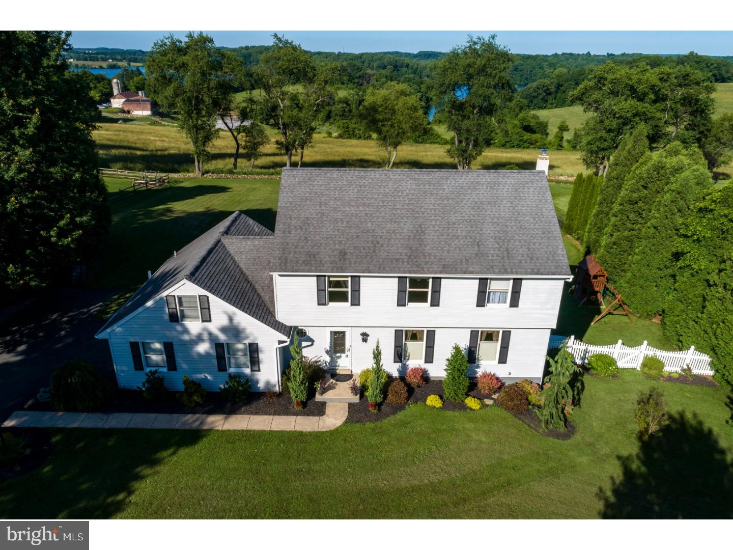 776 North Reeds Road Downingtown, PA 19335 - Photo 3 of 25 Gallery Image 3