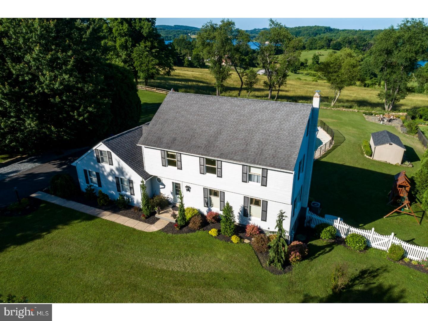 776 North Reeds Road Downingtown, PA 19335 - Photo 4 of 25 Gallery Image 4