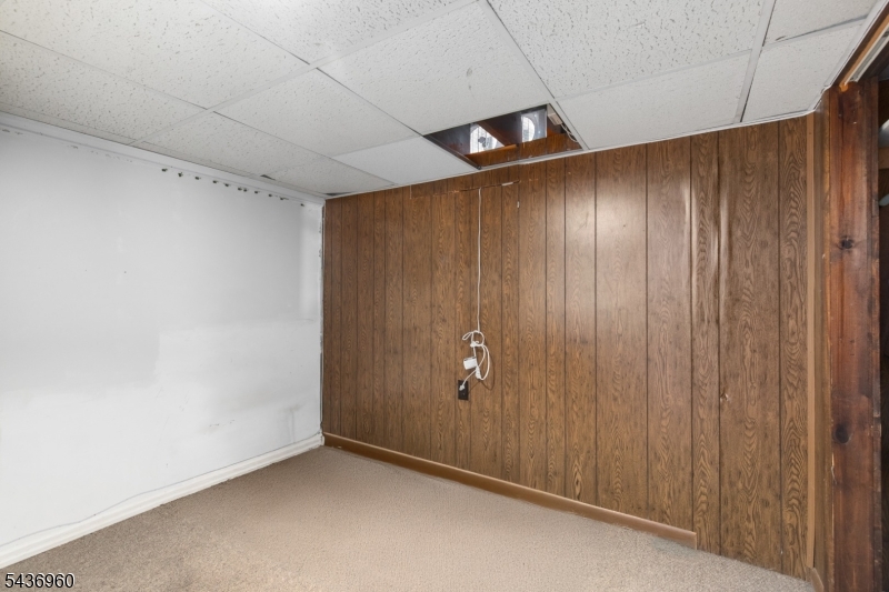 16 Summit Road Clifton, NJ 07012 - Photo 25 of 29