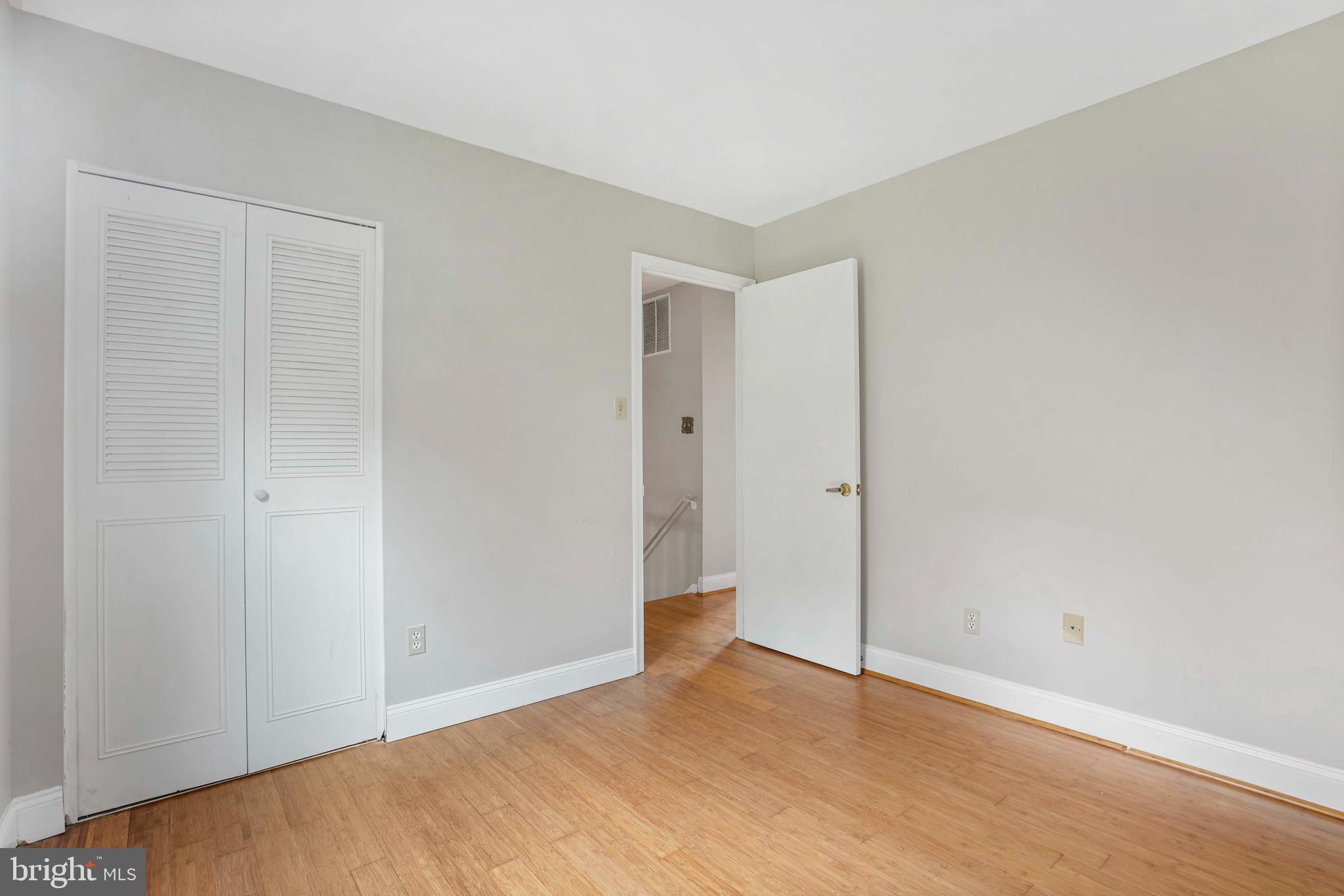 12303 Coleraine Court Reston, VA 20191 - Photo 24 of 48 Gallery Image 24