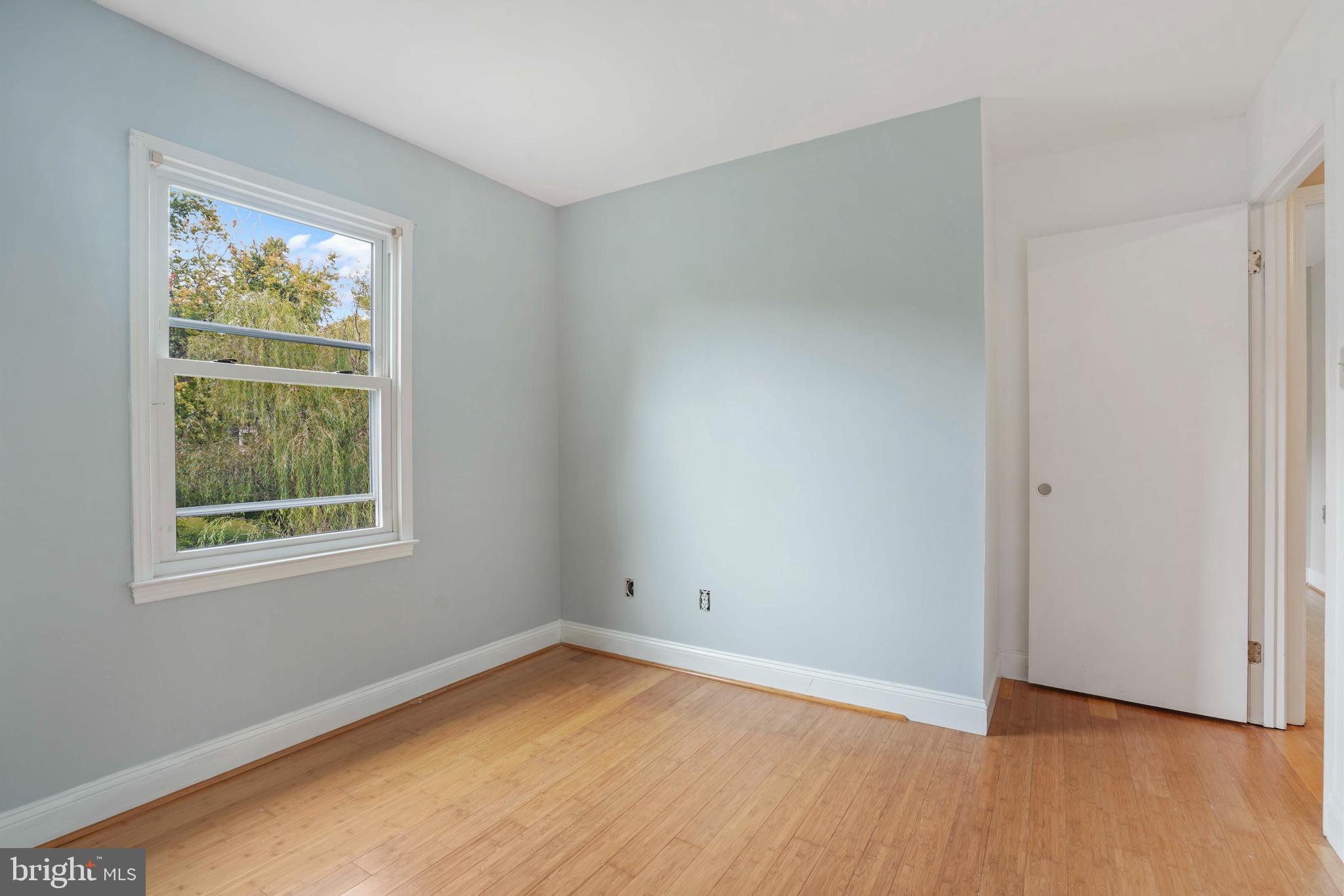 12303 Coleraine Court Reston, VA 20191 - Photo 29 of 48 Gallery Image 29