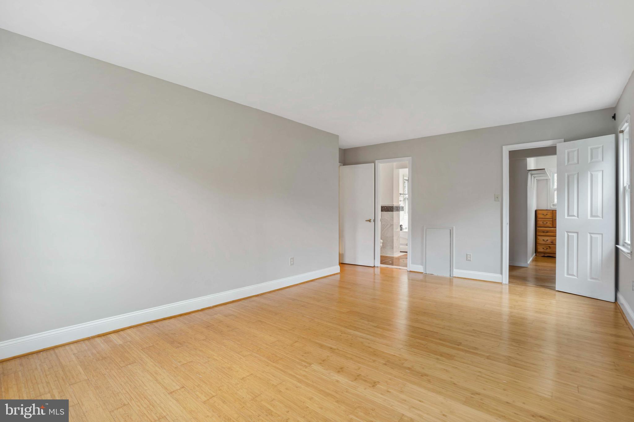 12303 Coleraine Court Reston, VA 20191 - Photo 37 of 48 Gallery Image 37