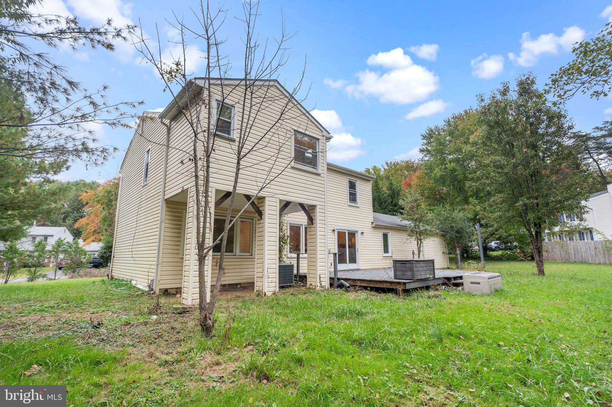12303 Coleraine Court Reston, VA 20191 - Photo 6 of 48 Gallery Image 6