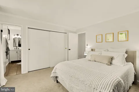 $675,000 | 11170 Forest Edge Drive, Reston, VA 20190
