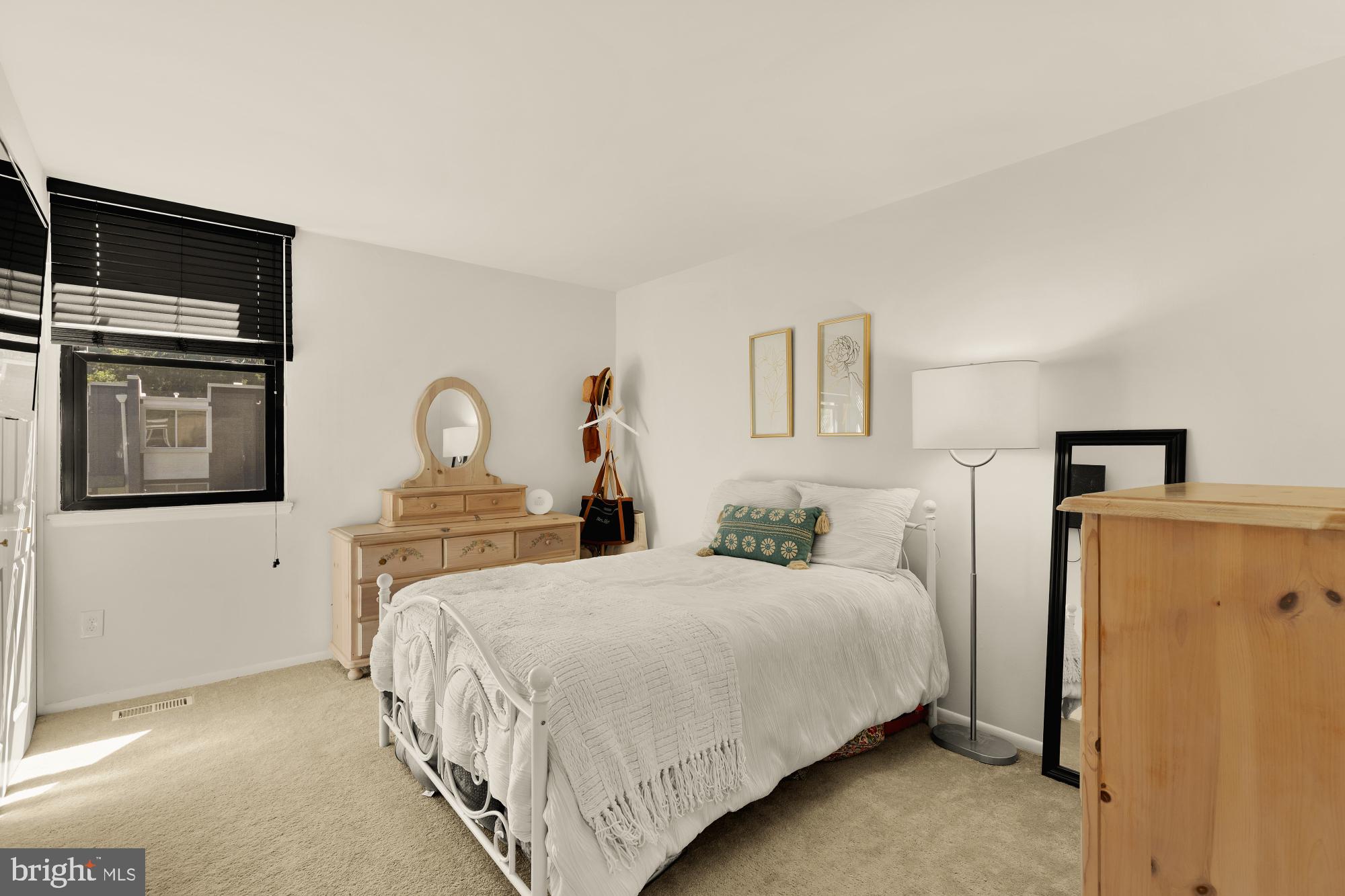 11170 Forest Edge Drive Reston, VA 20190 - Photo 19 of 35 Bedroom 2