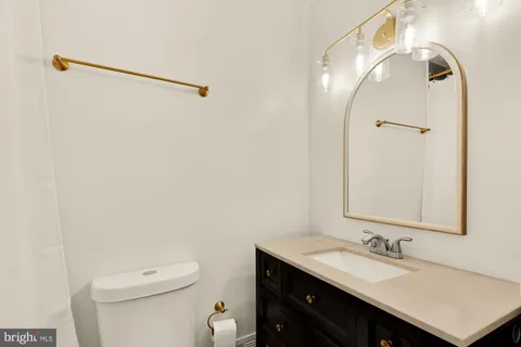 $675,000 | 11170 Forest Edge Drive, Reston, VA 20190