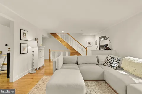 $675,000 | 11170 Forest Edge Drive, Reston, VA 20190