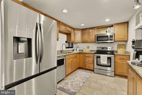 $675,000 | 11170 Forest Edge Drive, Reston, VA 20190