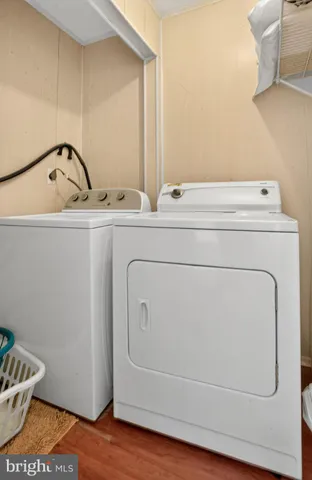a bathroom with a sink and toilet