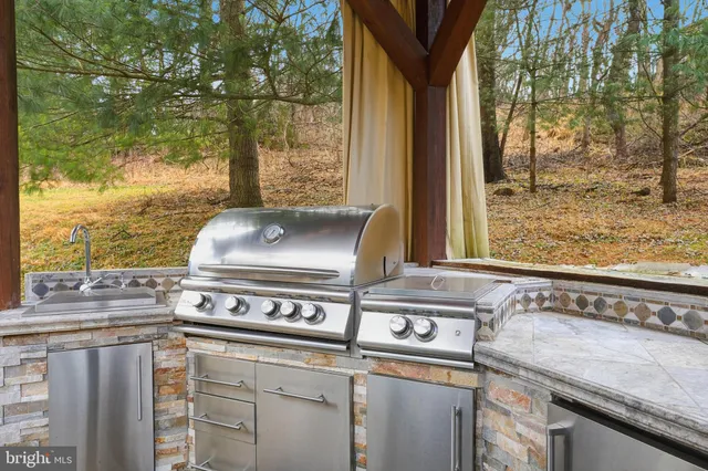 $419,900 | 1073 Mountain Heights Road, Front Royal, VA 22630