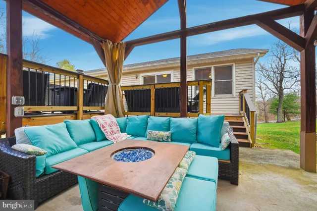 $419,900 | 1073 Mountain Heights Road, Front Royal, VA 22630