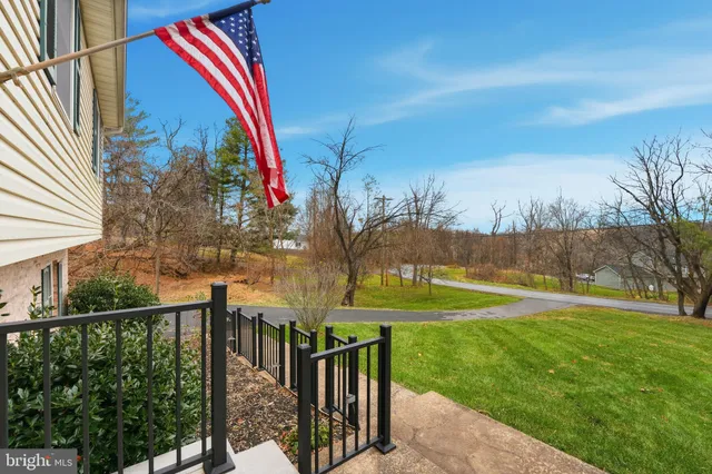 $419,900 | 1073 Mountain Heights Road, Front Royal, VA 22630