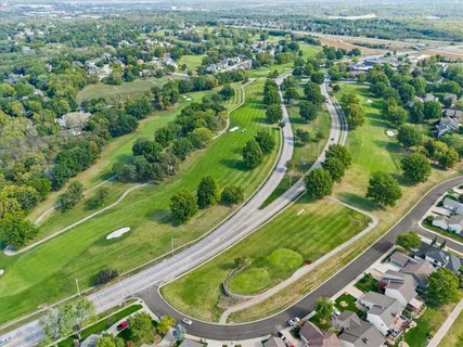 $785,000 | 708 Northeast Lake Point Drive, Lee's Summit, MO 64064