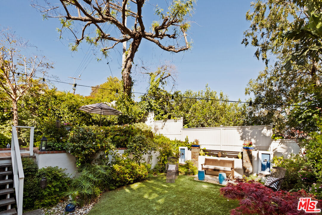 438 North Bonhill Road Los Angeles, CA 90049 - Photo 19 of 30 Gallery Image 19