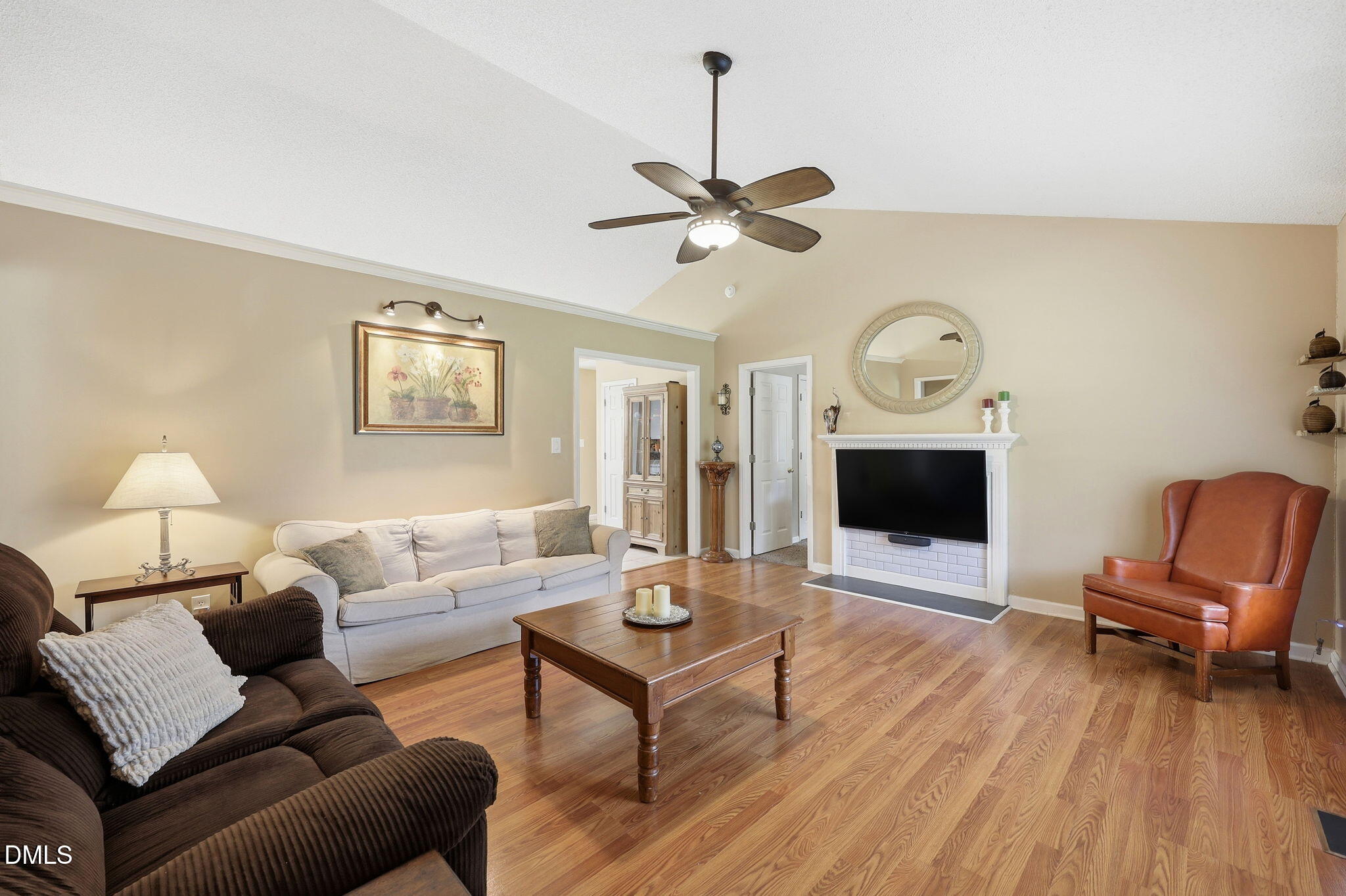 409 Brown Circle Rolesville, NC 27571 - Photo 4 of 30 LR