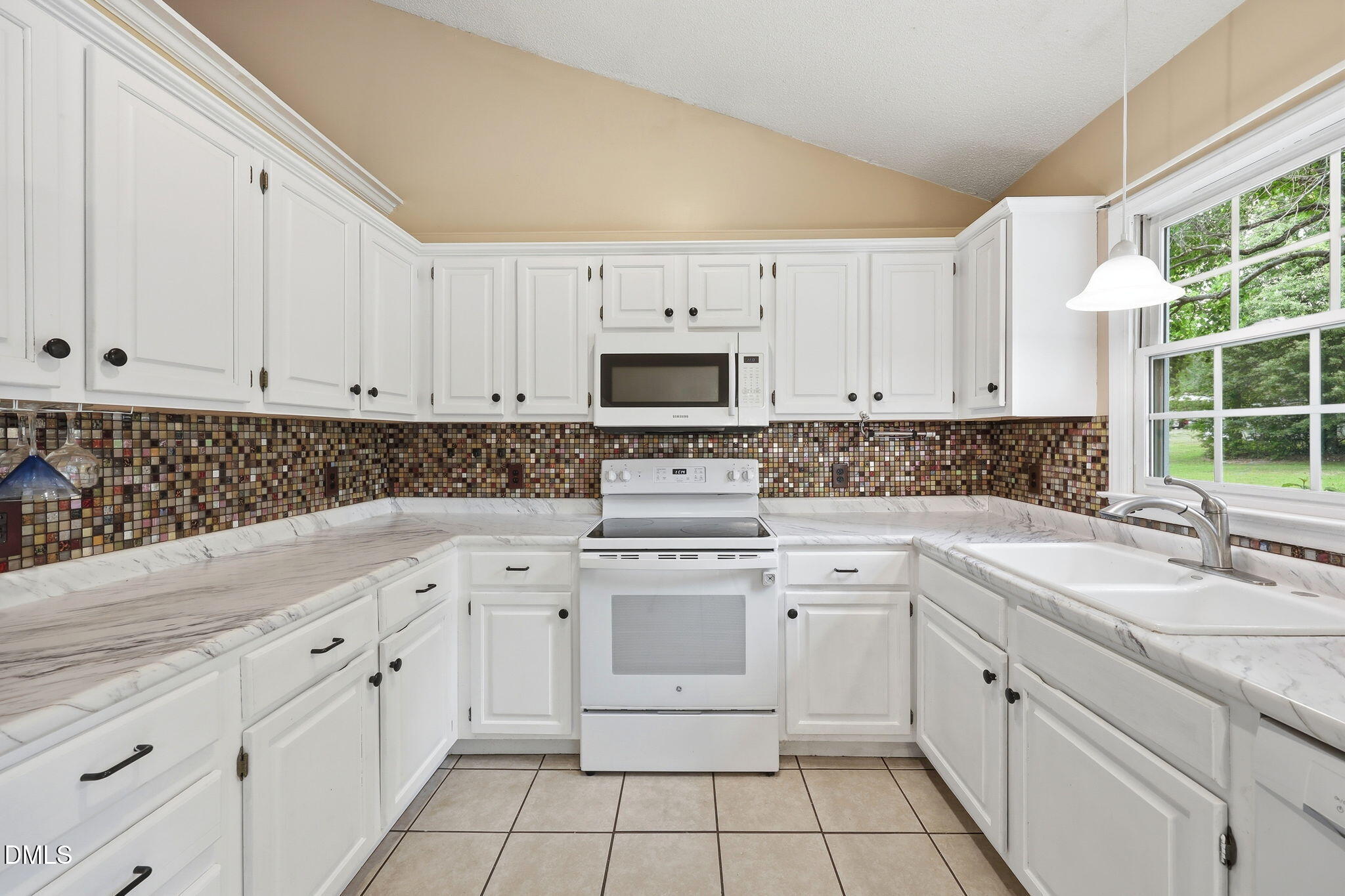 409 Brown Circle Rolesville, NC 27571 - Photo 6 of 30 Kitchen