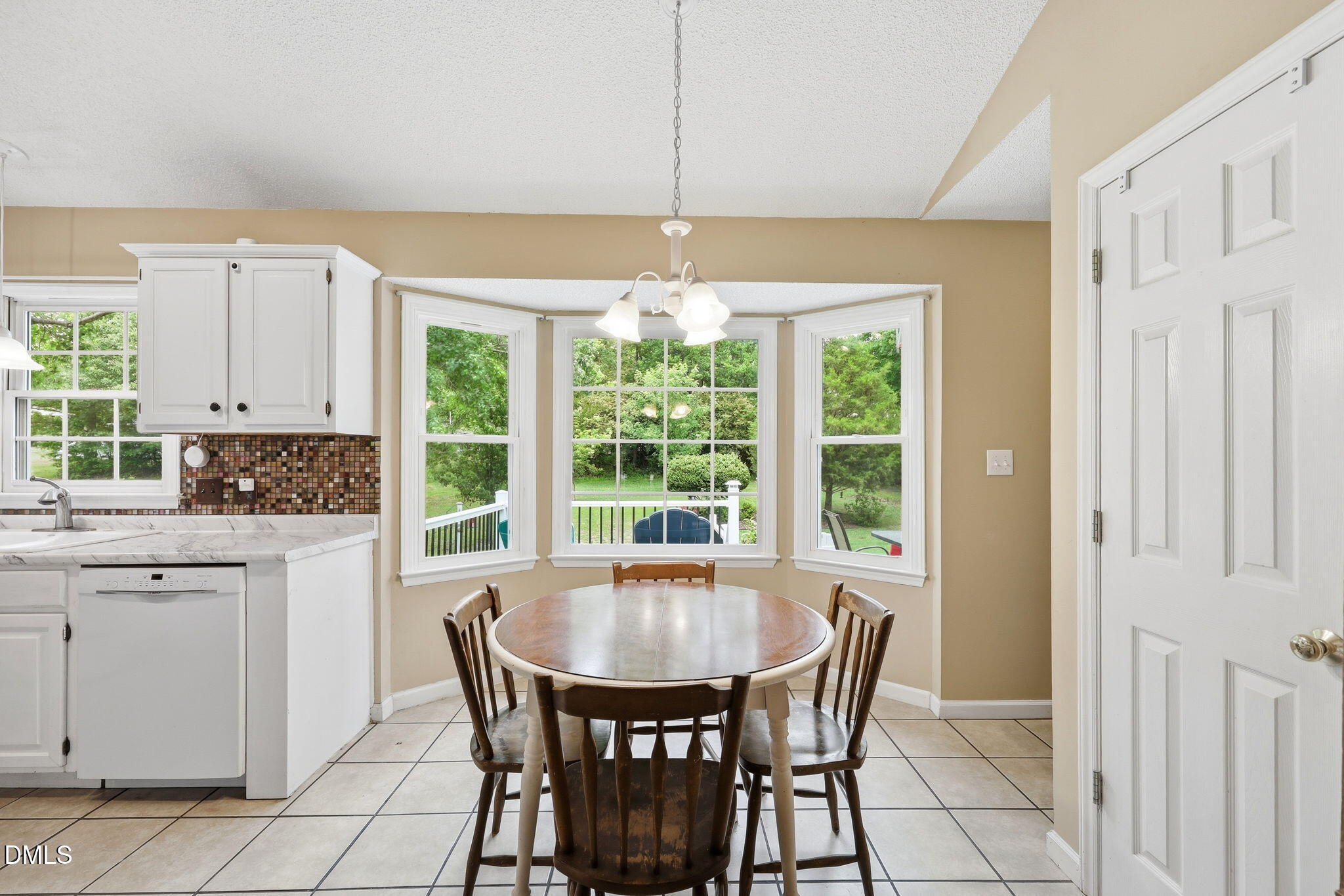 409 Brown Circle Rolesville, NC 27571 - Photo 9 of 30 Dining