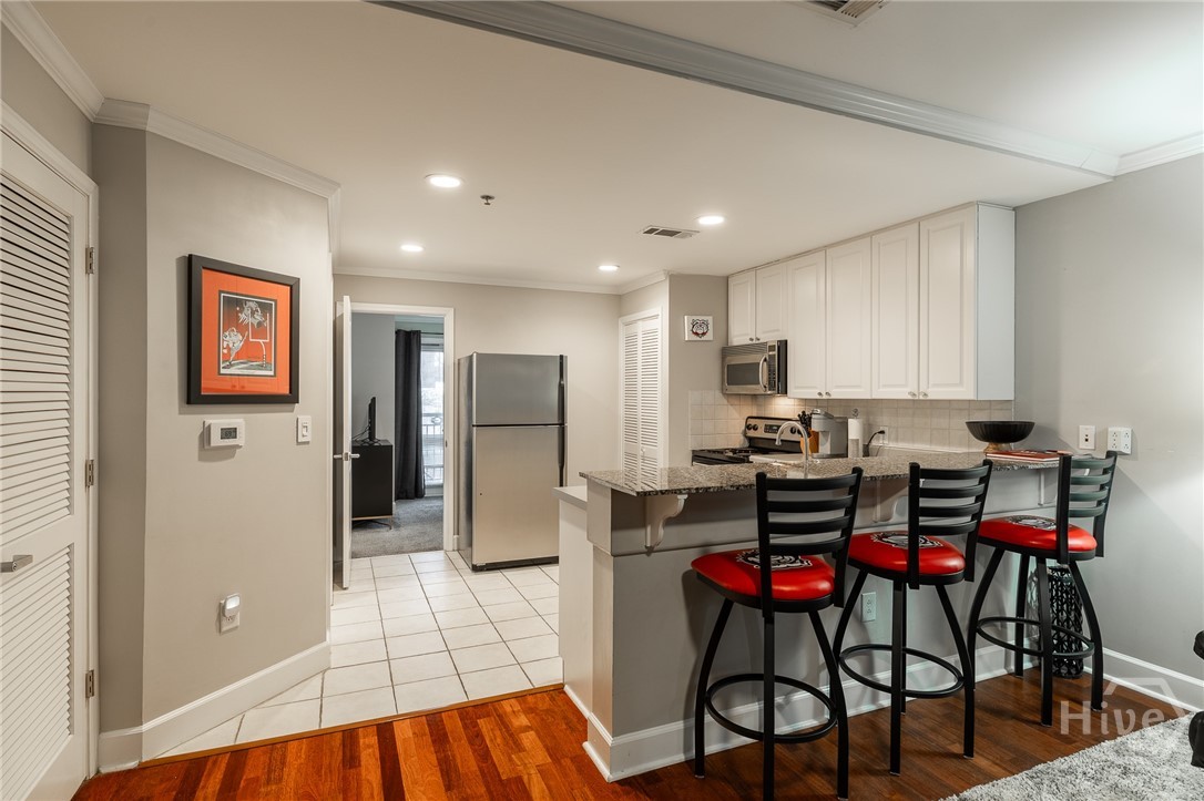 250 West Broad Street, Unit 207 Athens, GA 30601 - Photo 9 of 34