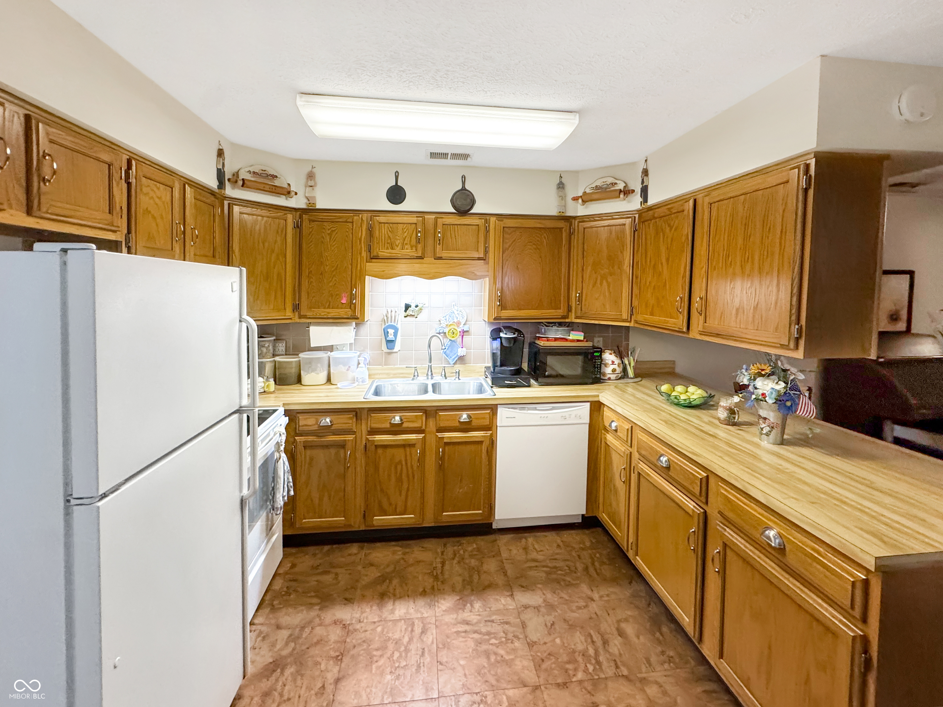 4329 Rutgers Drive, Unit 40B Anderson, IN 46013 - Photo 9 of 23 Gallery Image 9