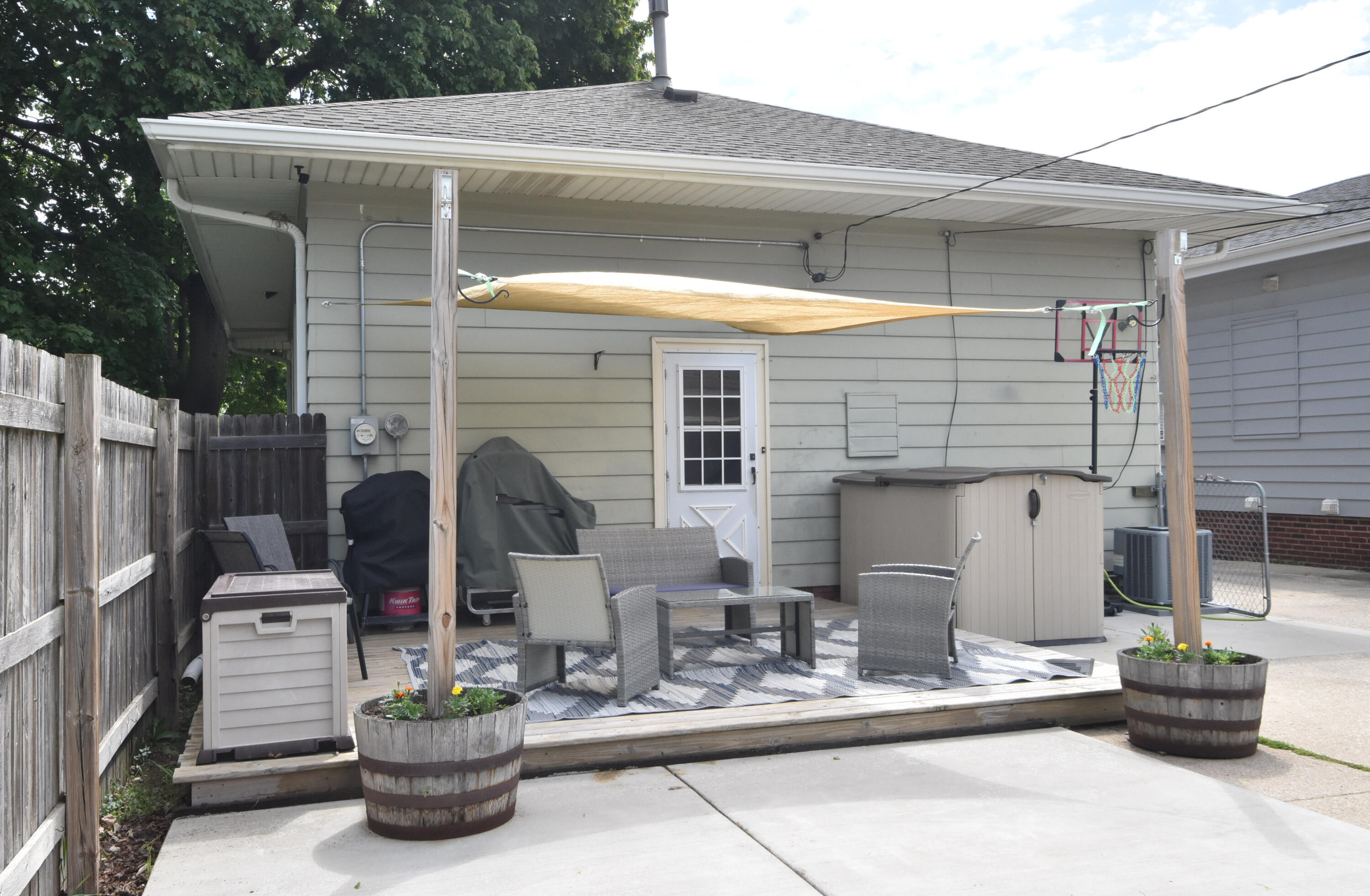 1224 West Lawn Avenue Racine, WI 53405 - Photo 39 of 46 Patio