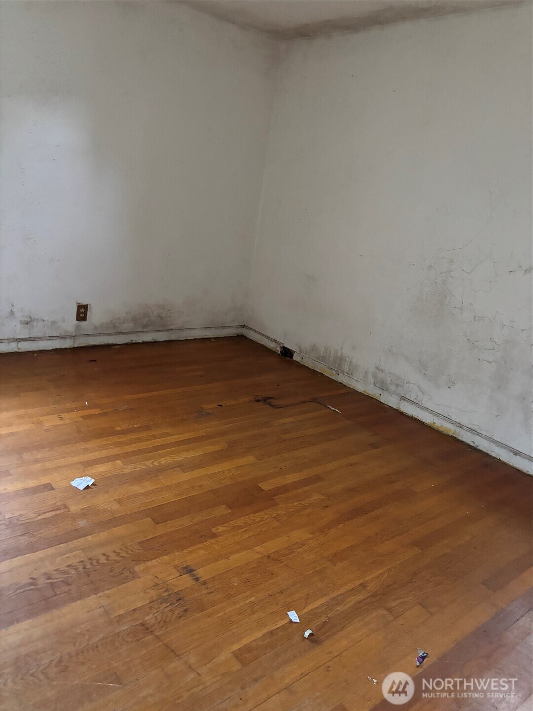 9208 17th Avenue Southwest Seattle, WA 98106 - Photo 6 of 11