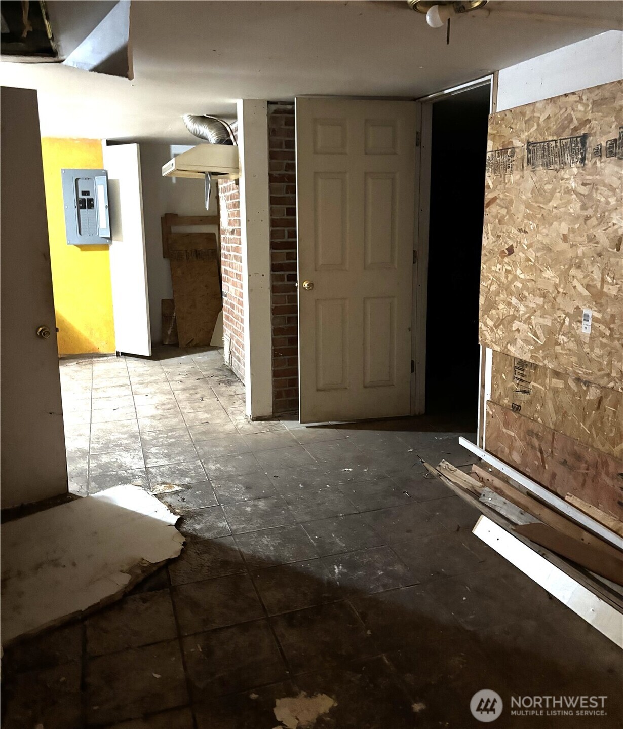 9208 17th Avenue Southwest Seattle, WA 98106 - Photo 8 of 11