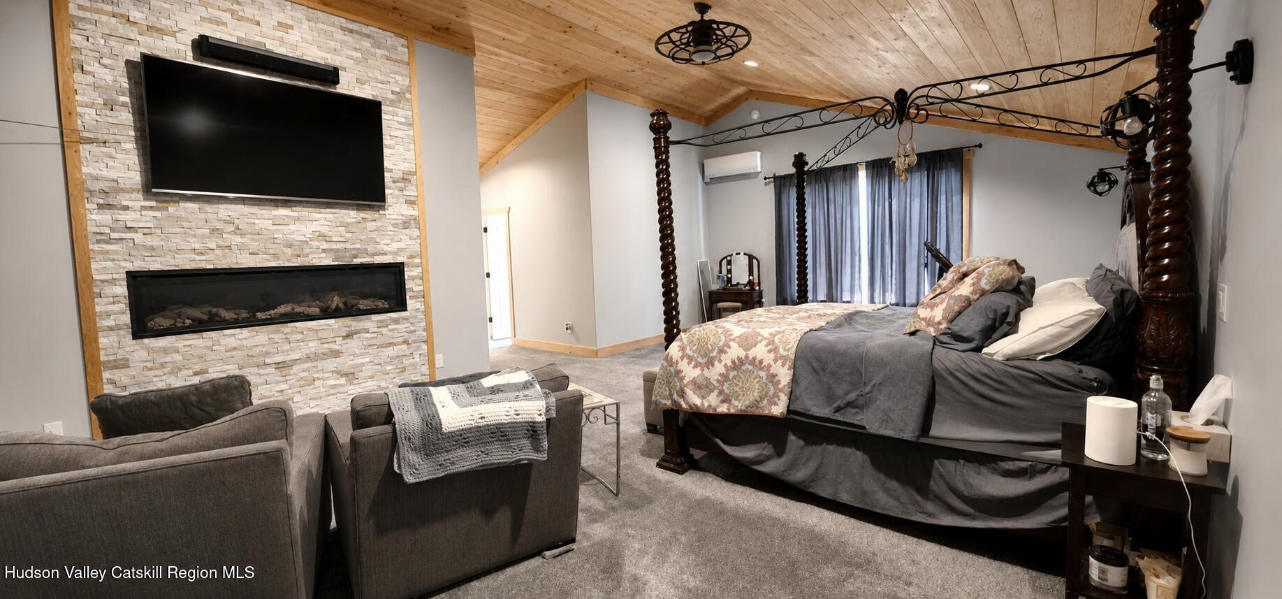 11 Vining Heights Road Windham, NY 12496 - Photo 25 of 33 primary suite