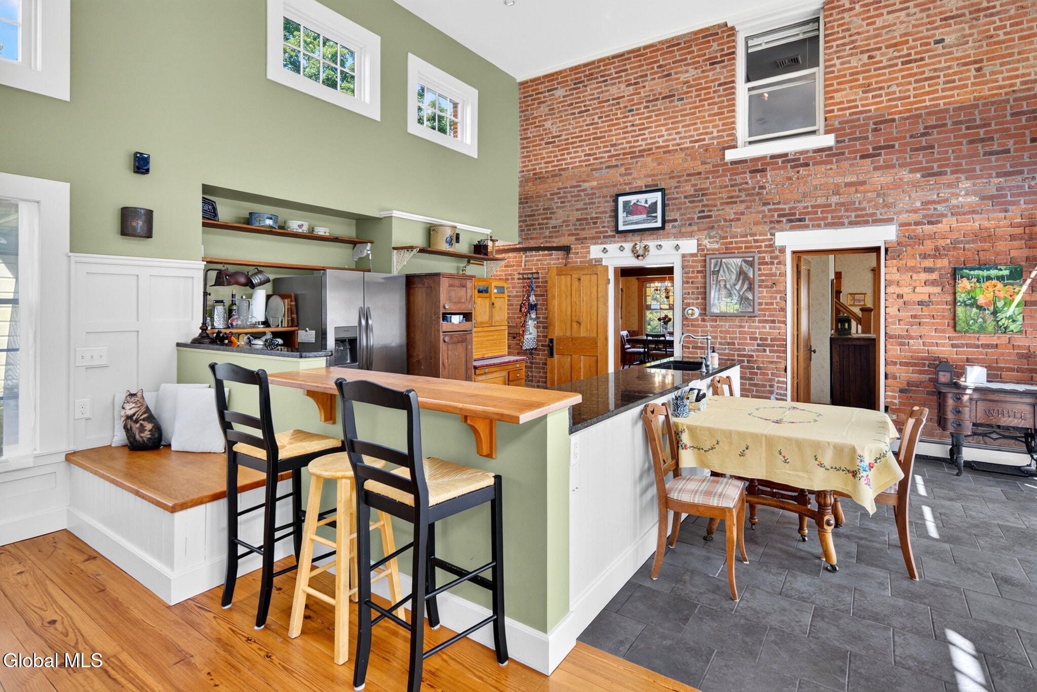 201 Kingsley Road Ballston, NY 12027 - Photo 28 of 66 Built in Bench and Counter for stools