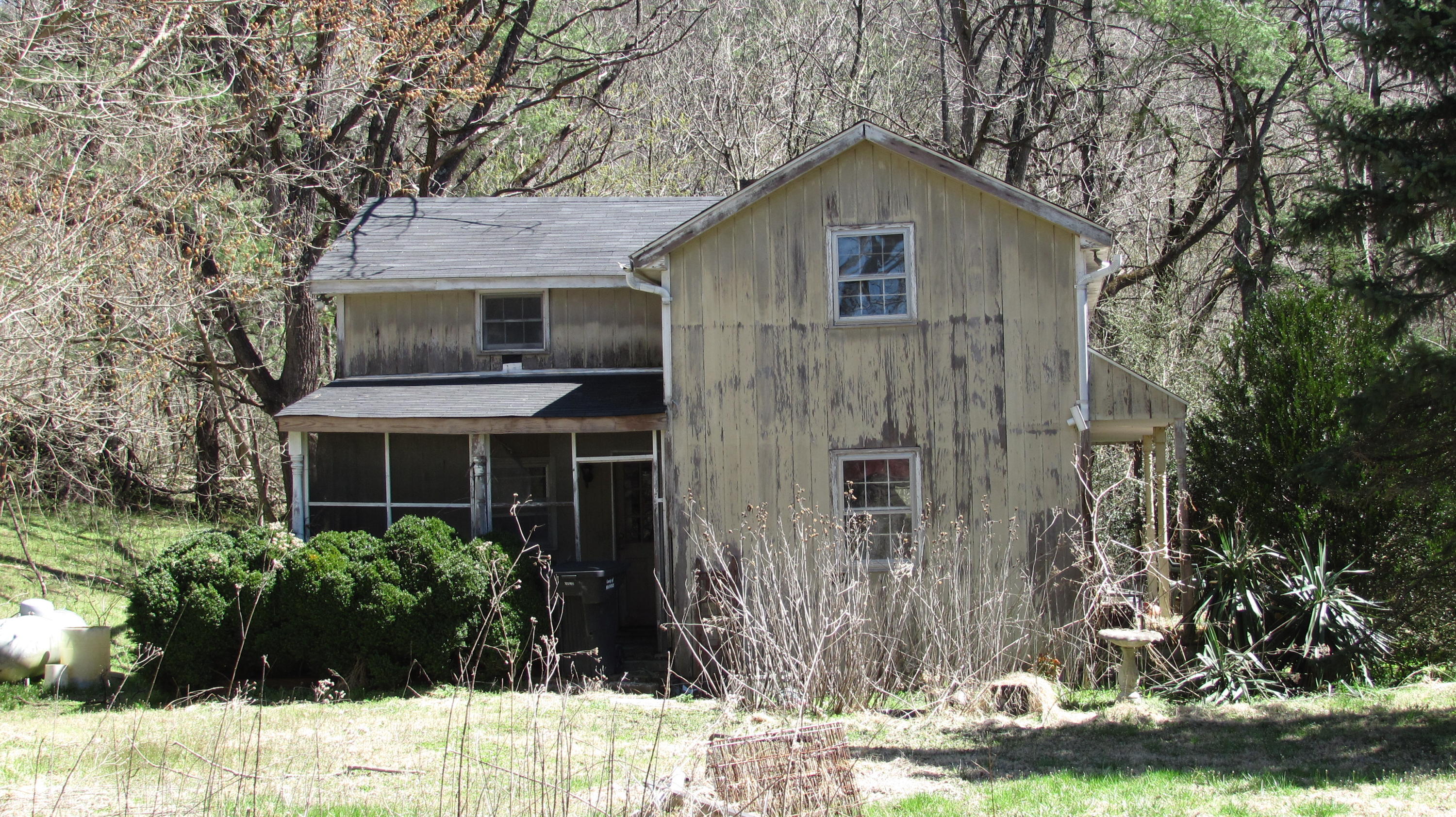 4928 Southwest River Road Salem, VA 24153 - Photo 2 of 5 IMG_2967.JPG