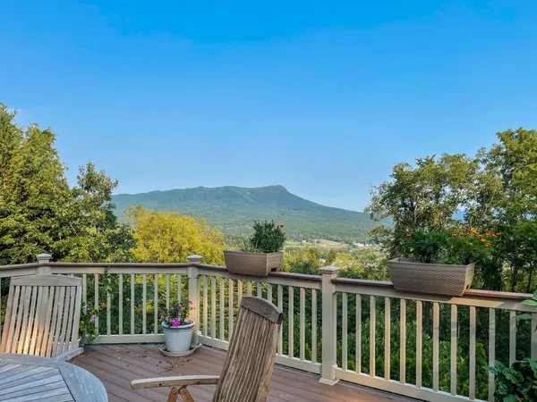 $3,400 | 285 Steeplechase Drive, Penn Laird, VA 22846