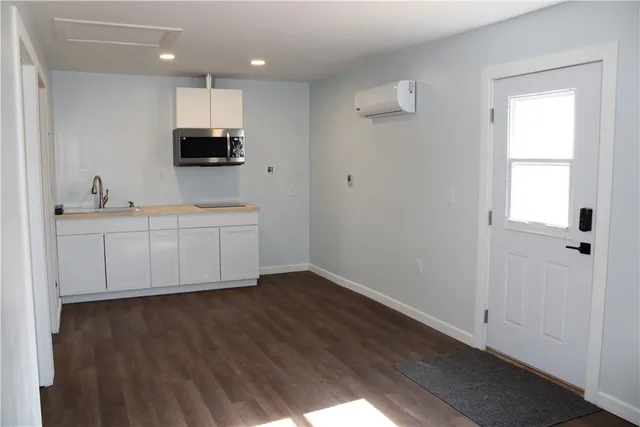 $1,995 | 5776 Katherine Street, Simi Valley, CA 93063