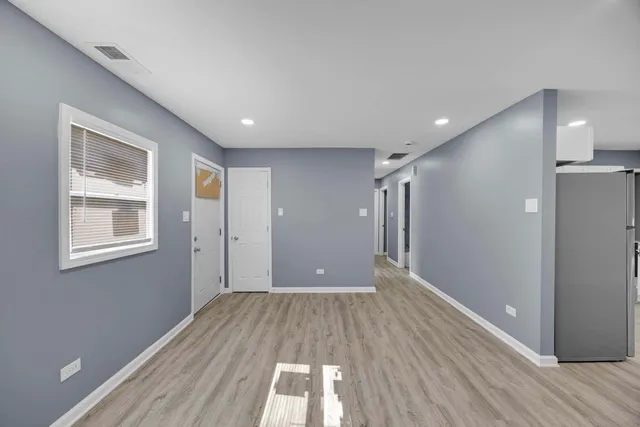 $155,000 | 351 Concord Drive, Chicago Heights, IL 60411