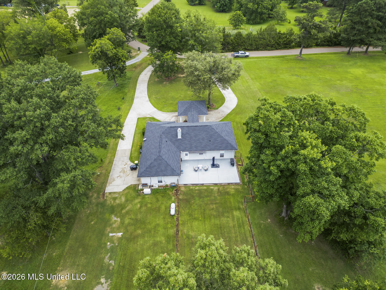 512 Stokes Road Ridgeland, MS 39157 - Photo 32 of 37 512 Stokes drone-6
