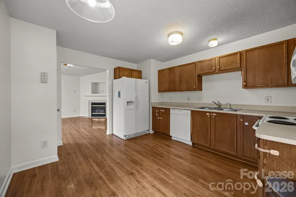 $1,700 | 2011 Chadwell Court, Waxhaw, NC 28173