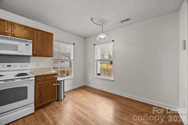 $1,700 | 2011 Chadwell Court, Waxhaw, NC 28173