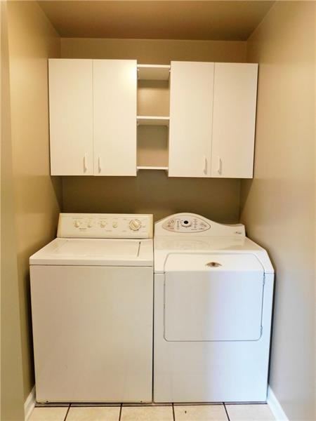 245 Beaufort Road New Florence, PA 15944 - Photo 9 of 20 Main floor laundry with washer/dryer