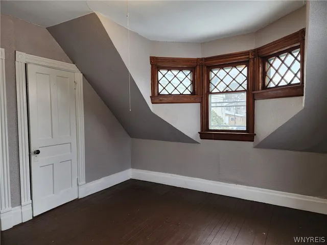 $174,900 | 23 Waverly Street, New Albion, NY 14719