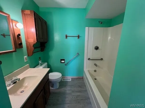 $174,900 | 23 Waverly Street, New Albion, NY 14719