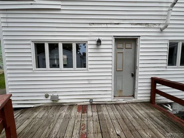 $174,900 | 23 Waverly Street, New Albion, NY 14719