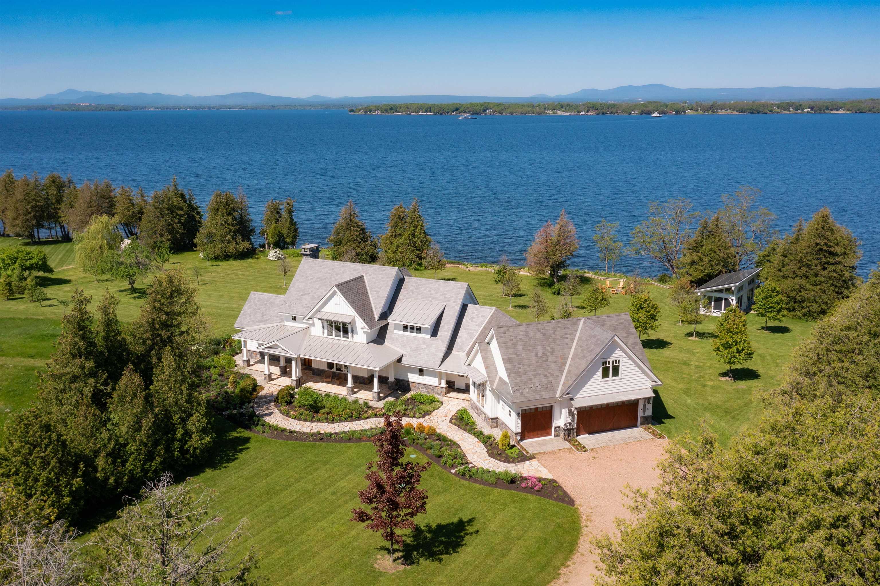 109 West Shore Road Grand Isle, VT 05458 - Photo 1 of 32