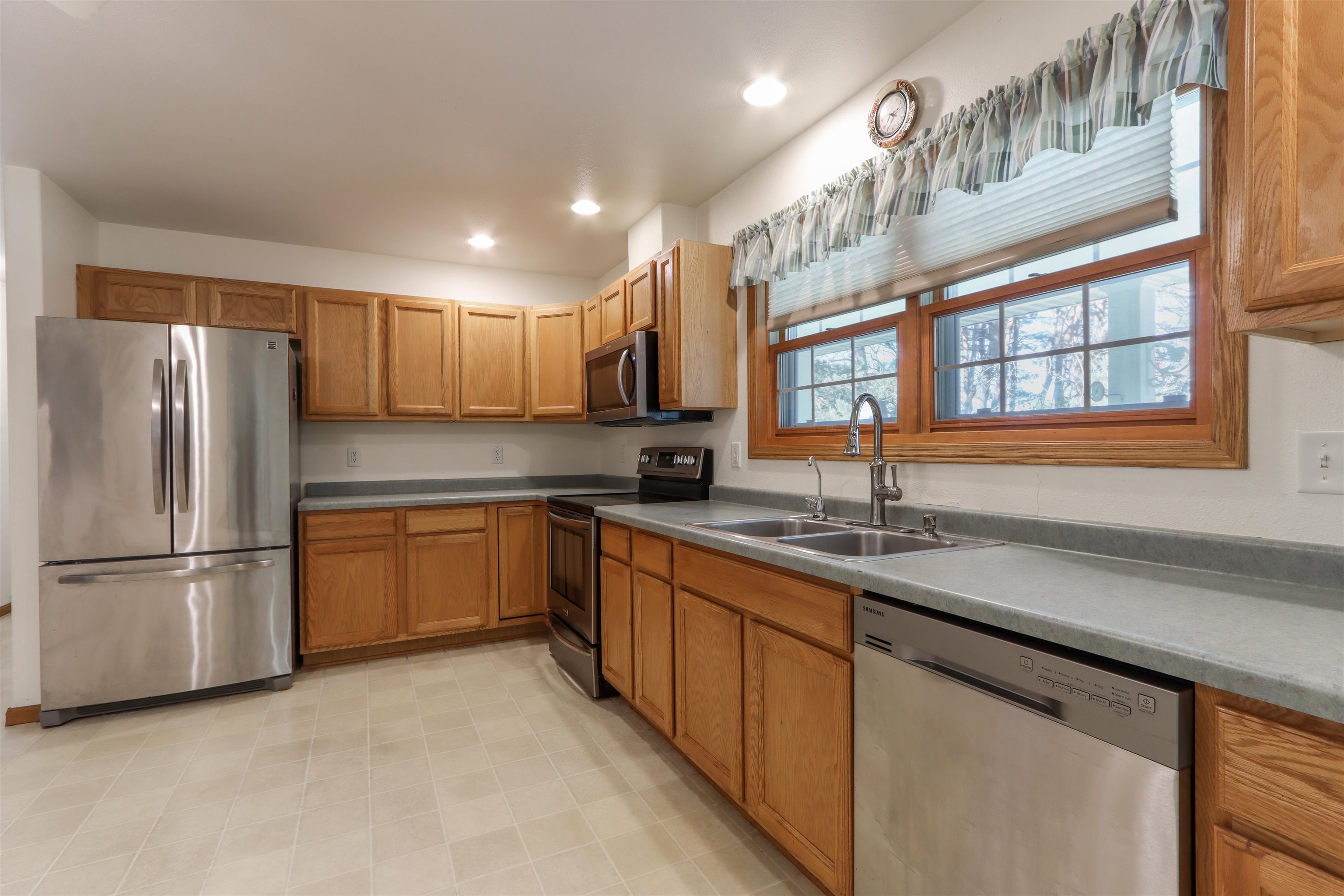 E3037 High Point Ridge Waupaca, WI 54981 - Photo 7 of 48 Gallery Image 7