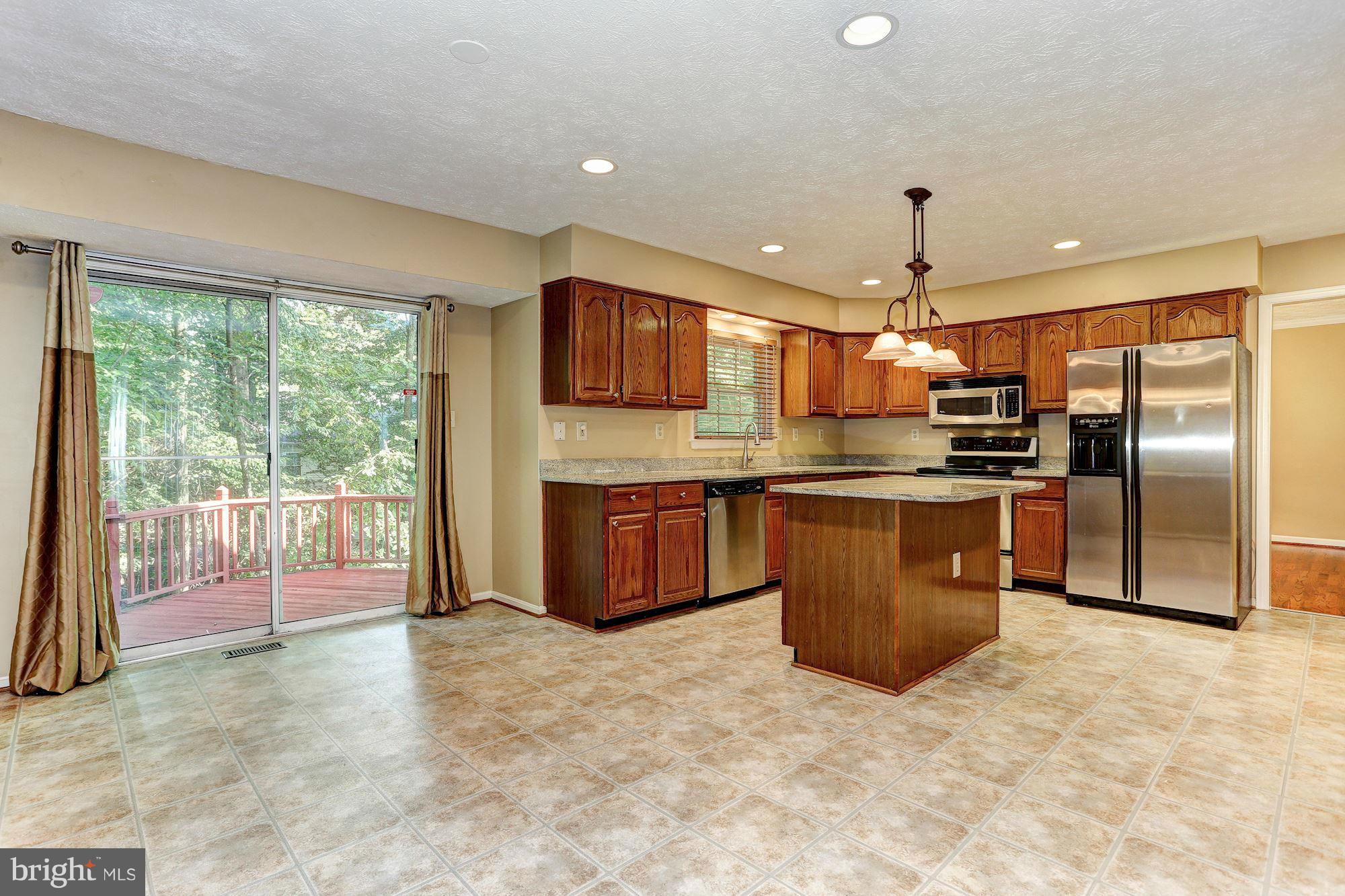 3510 Rippling Way Laurel, MD 20724 - Photo 9 of 29 Kitchen