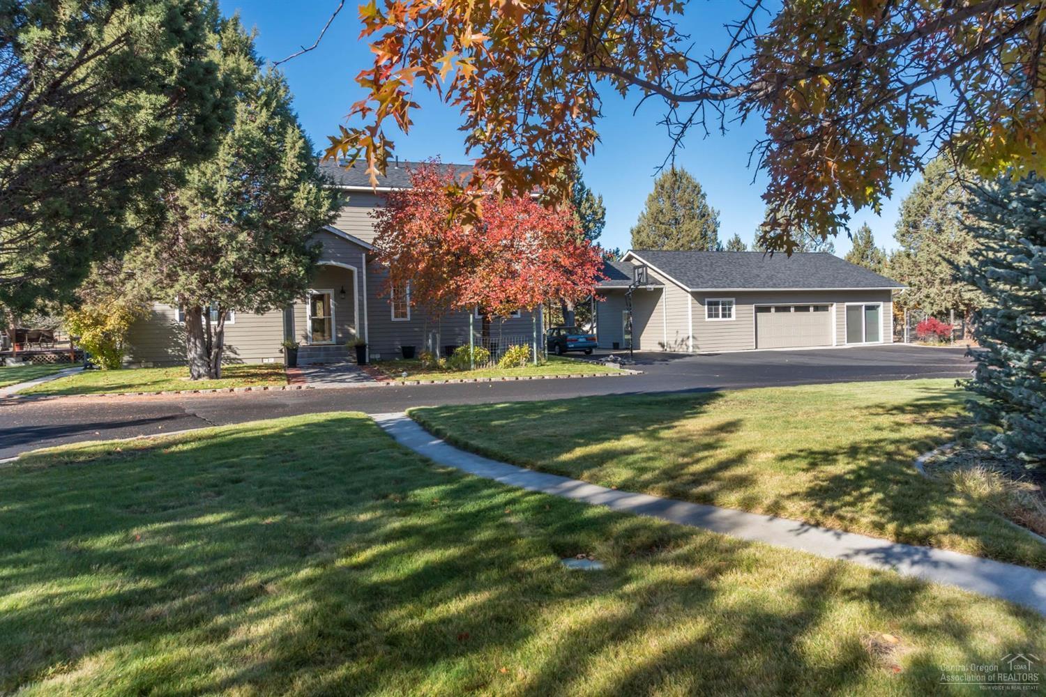 17939 Plainview Road Bend, OR 97703 - Photo 1 of 24 Primary Photo