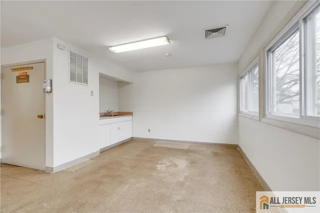 $799,000 | 9 Stanworth Road, Kendall Park, NJ 08824