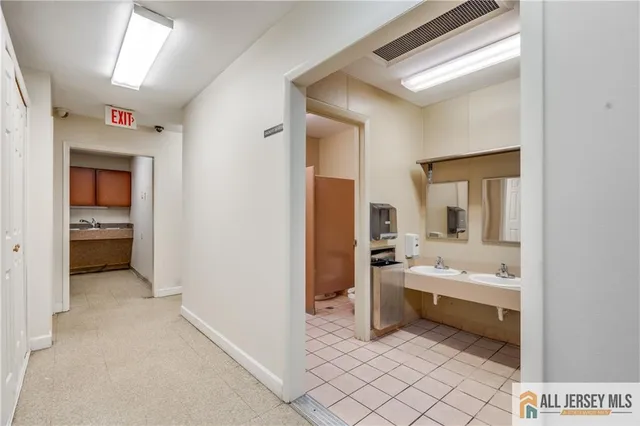 $799,000 | 9 Stanworth Road, Kendall Park, NJ 08824