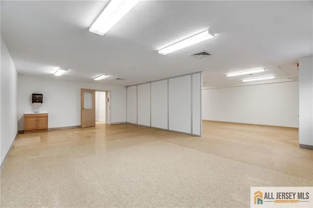 $799,000 | 9 Stanworth Road, Kendall Park, NJ 08824