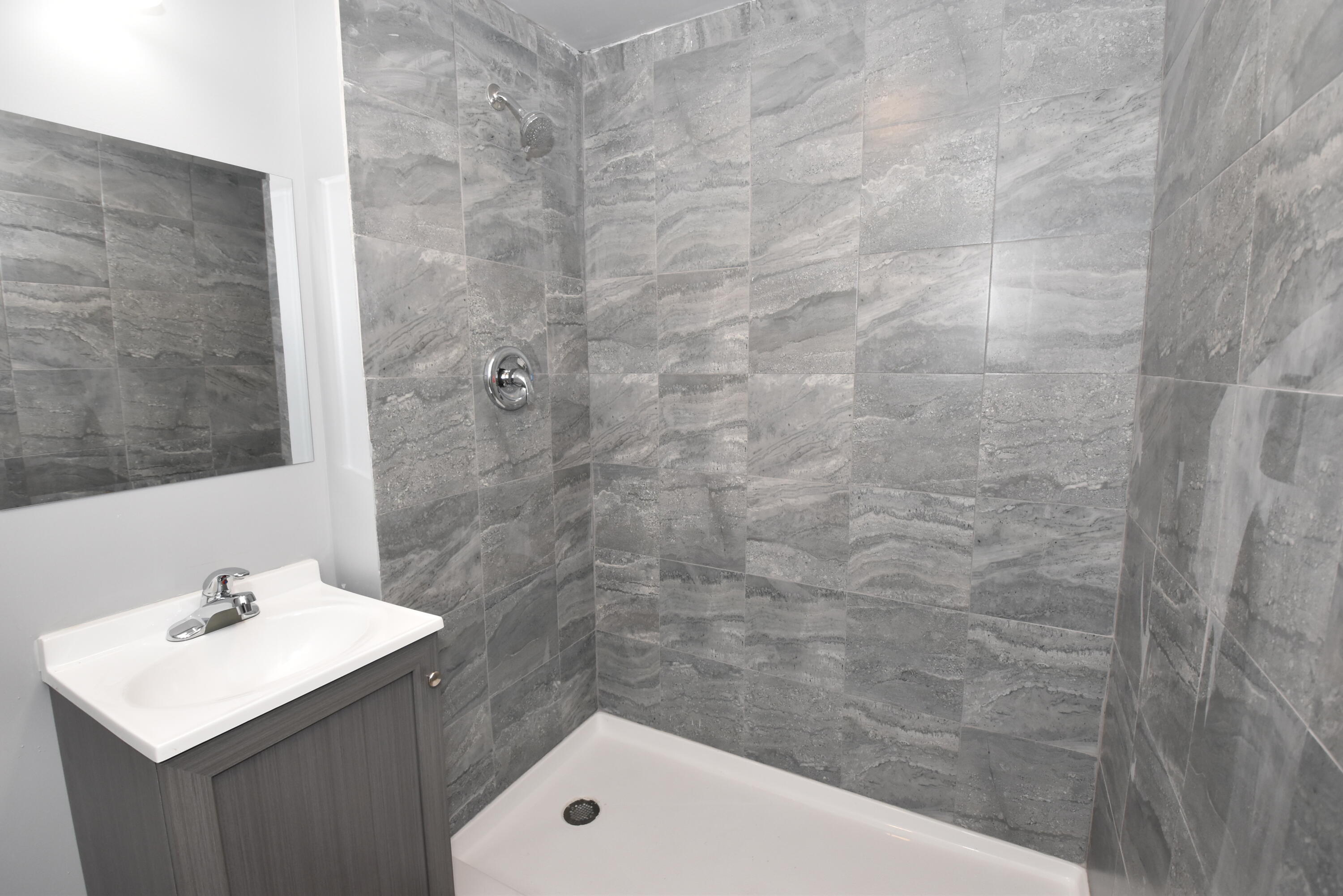 3209 Charles Street Racine, WI 53402 - Photo 18 of 44 Bath