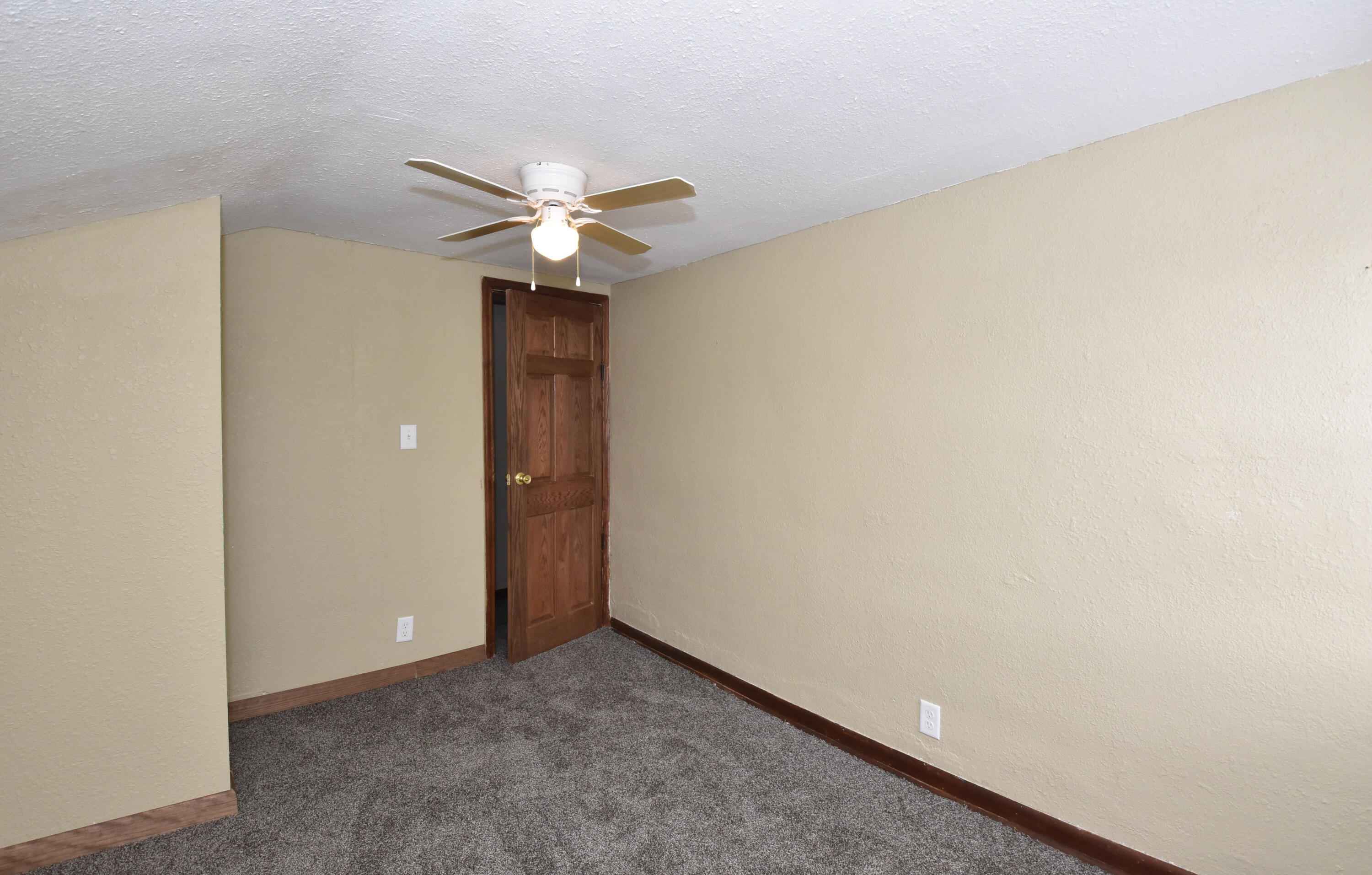 3209 Charles Street Racine, WI 53402 - Photo 24 of 44 Bedroom 3