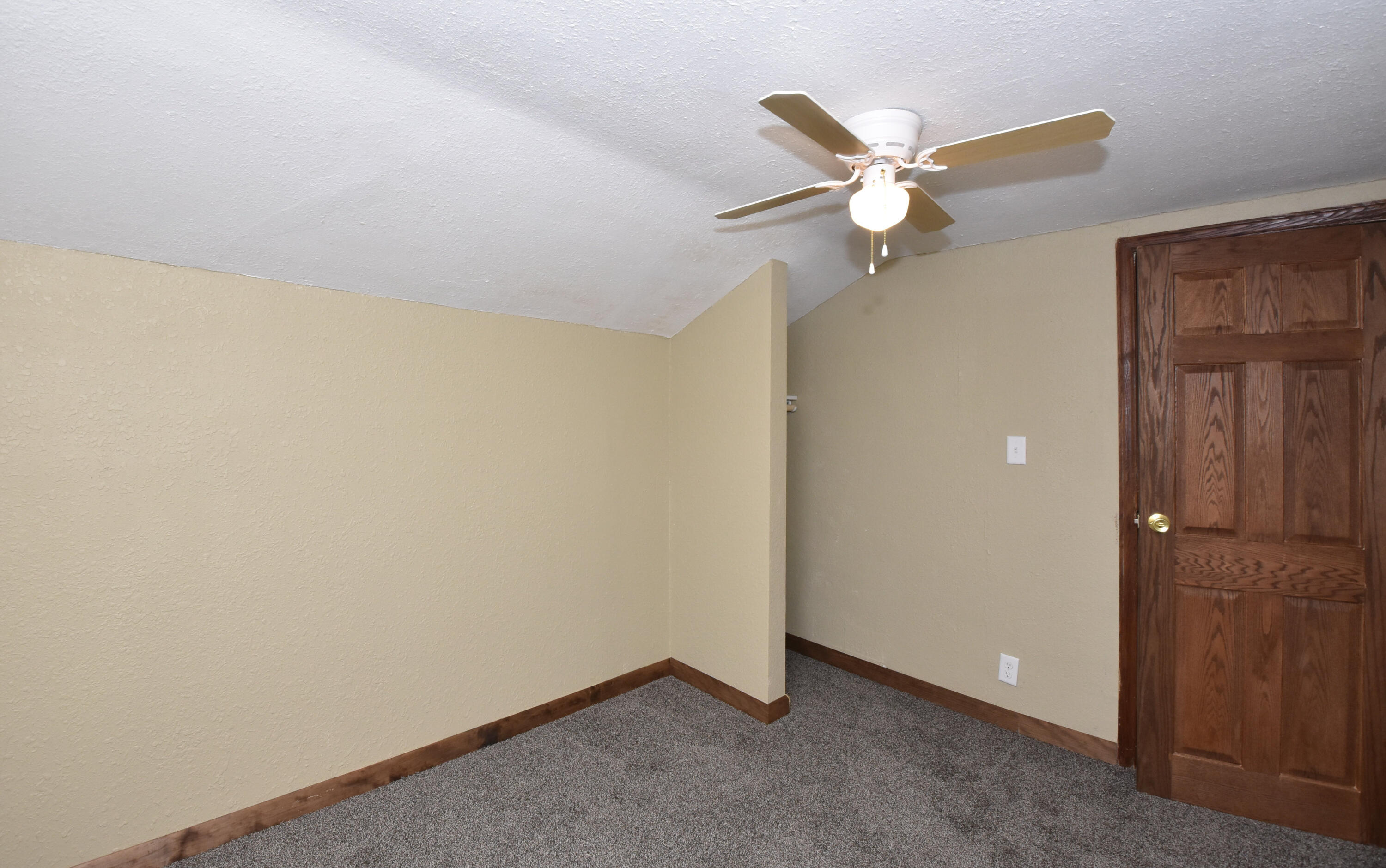 3209 Charles Street Racine, WI 53402 - Photo 25 of 44 Bedroom 3